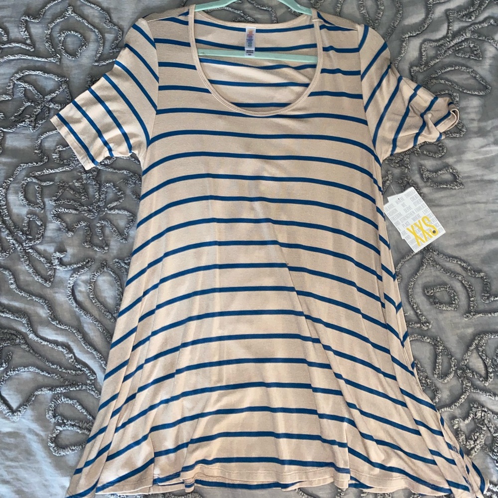 LulaRoe Perfect T